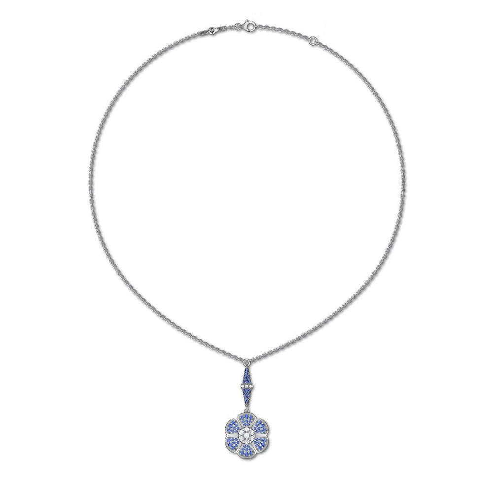 Queen Idoraelle Pendant