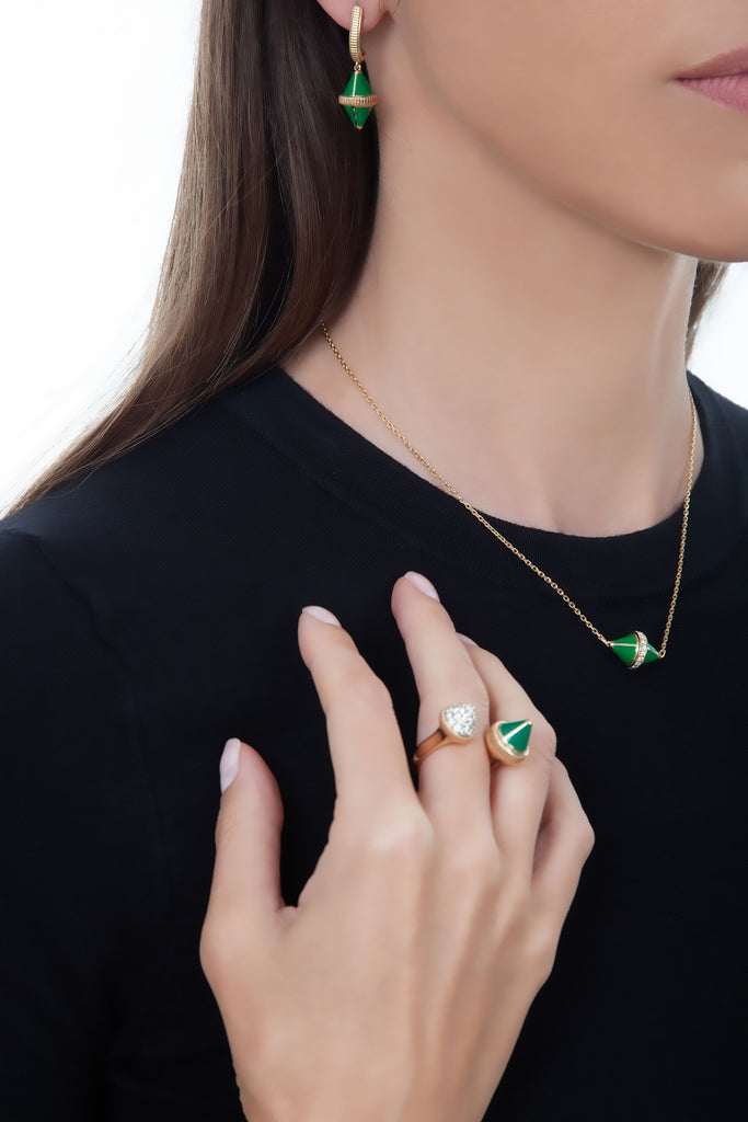 Tresor Iconec Between The Finger Ring